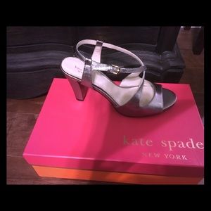 New in box Kate Spade Pewter Heels
